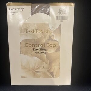Fashion Bug Pantyhose Plus 3x-4x Sandalfoot Soft Beige Control Top Day Sheer New